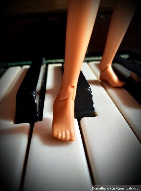 День Фортепиано — Куклы Barbie (Барби): Looks