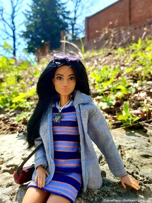 Куклы Barbie (Барби): Looks (фото 9)