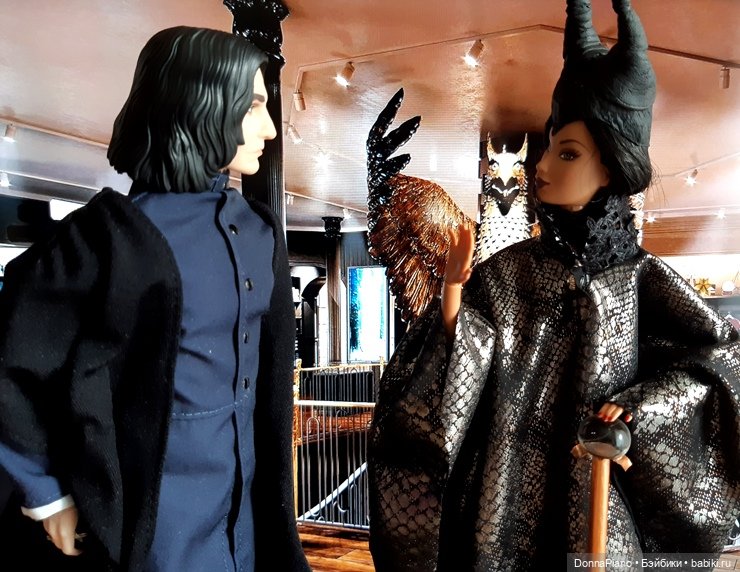 Статуя раздора — Кукольные фотоистории и сериалы: комиксы