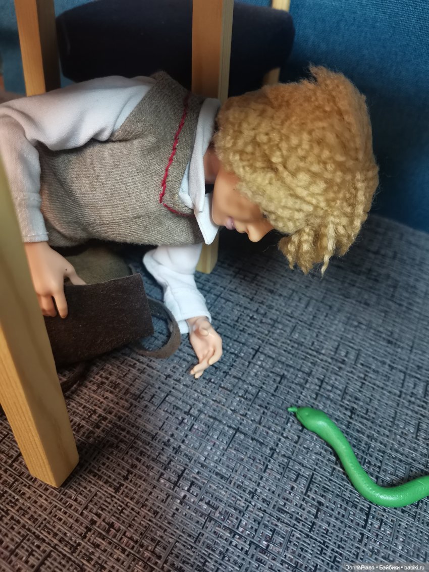 Футарк vs Парселтанг — Кукольные фотоистории и сериалы: комиксы