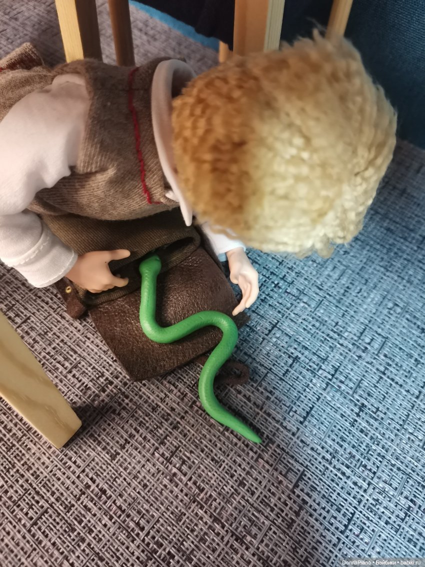 Футарк vs Парселтанг — Кукольные фотоистории и сериалы: комиксы