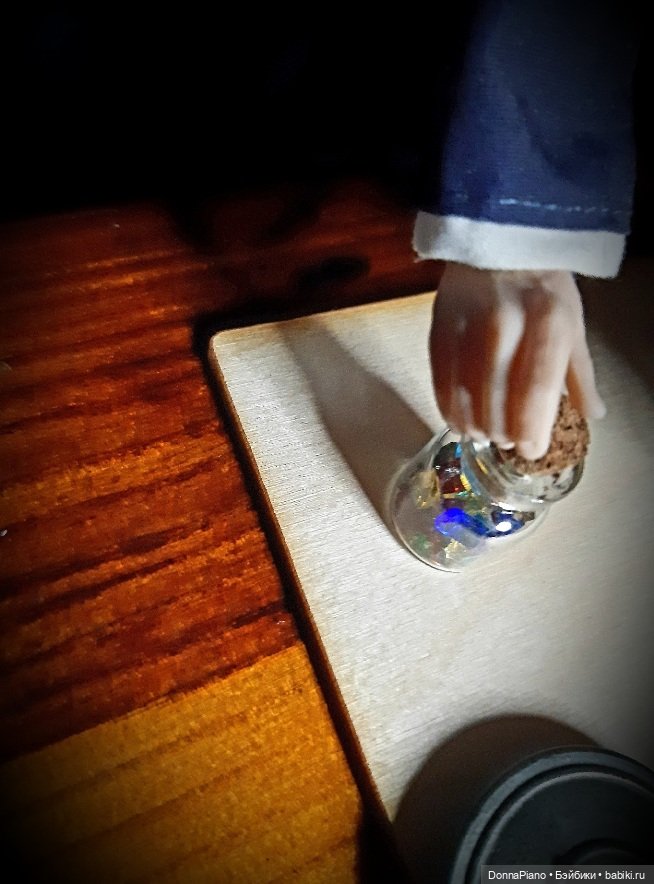 Трудно быть директором — Кукольные фотоистории и сериалы: комиксы