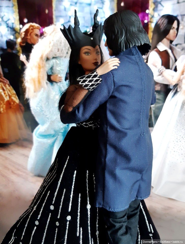 Испытание балом — Кукольные фотоистории и сериалы: комиксы