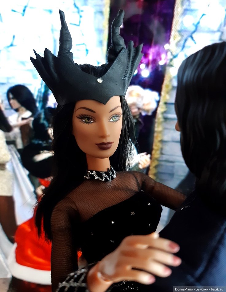 Испытание балом — Кукольные фотоистории и сериалы: комиксы