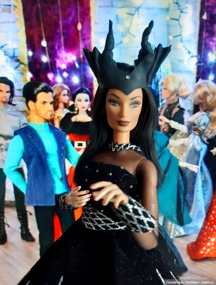 Испытание балом — Кукольные фотоистории и сериалы: комиксы