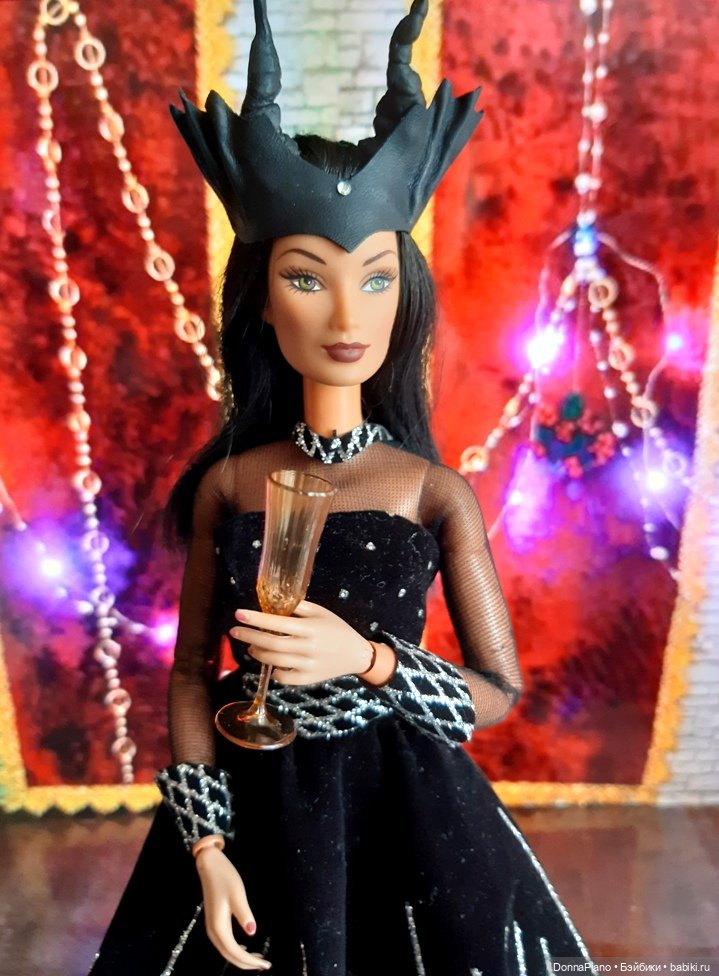 Испытание балом — Кукольные фотоистории и сериалы: комиксы