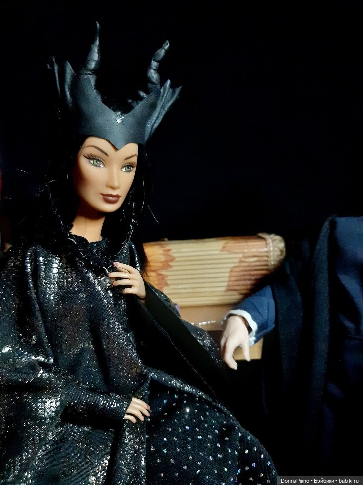 Драконья вечеринка — Кукольные фотоистории и сериалы: комиксы