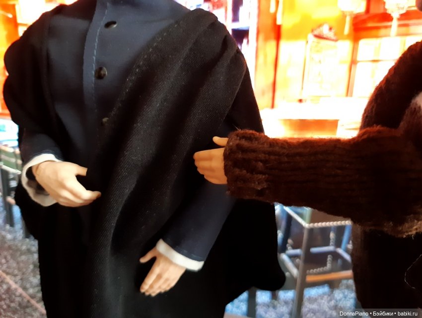 Драконья вечеринка — Кукольные фотоистории и сериалы: комиксы