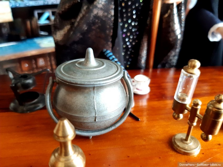 Ещё одна сделка — Кукольные фотоистории и сериалы: комиксы