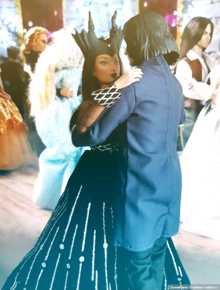 Золотая жила — Кукольные фотоистории и сериалы: комиксы