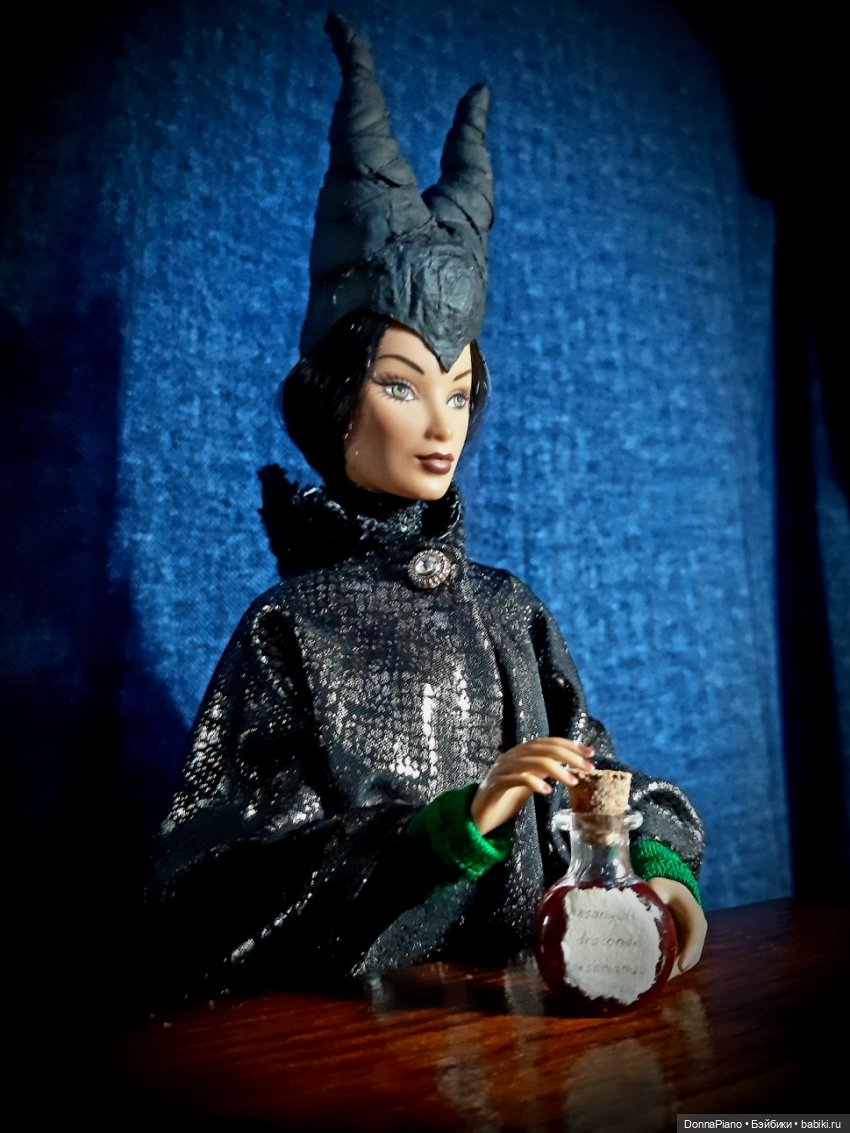 Флакон с неизвестным — Кукольные фотоистории и сериалы: комиксы