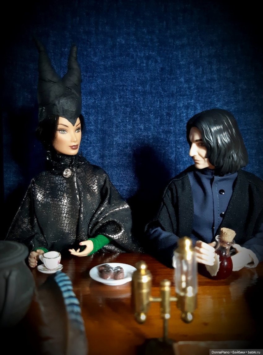 Флакон с неизвестным — Кукольные фотоистории и сериалы: комиксы