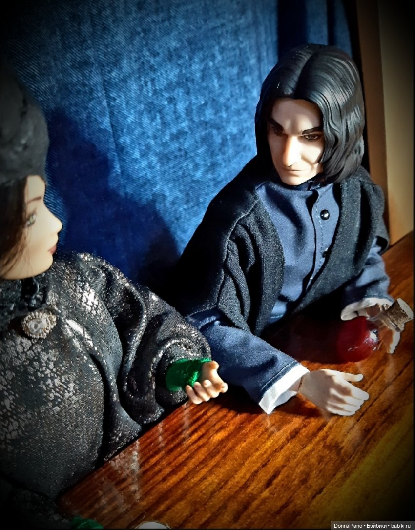 Флакон с неизвестным — Кукольные фотоистории и сериалы: комиксы