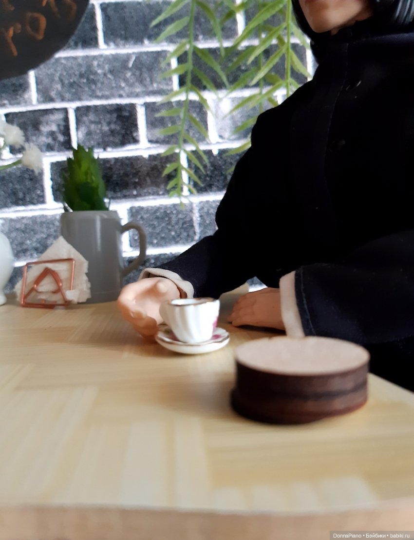 О тонких материях — Кукольные фотоистории и сериалы: комиксы