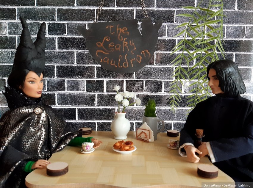 О тонких материях — Кукольные фотоистории и сериалы: комиксы