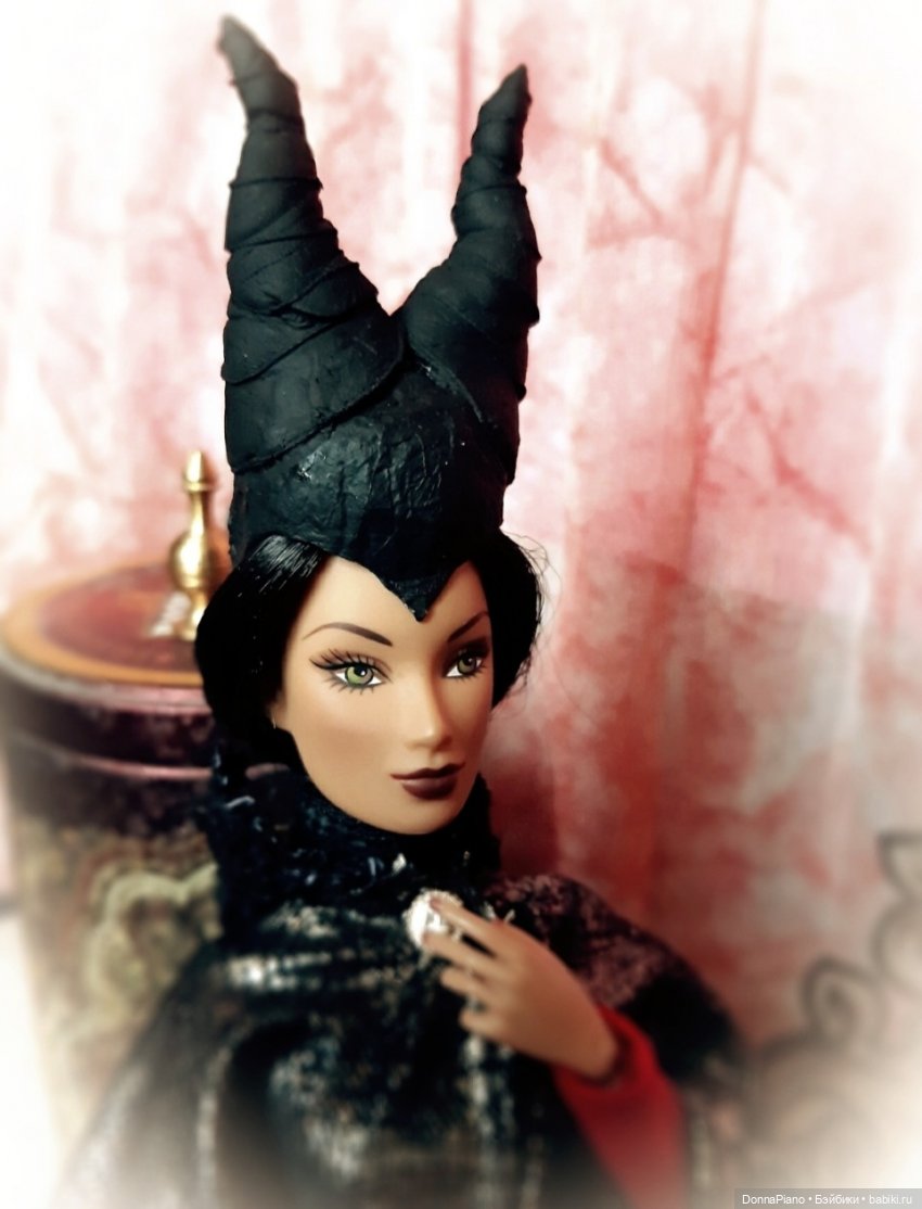 О тонких материях — Кукольные фотоистории и сериалы: комиксы