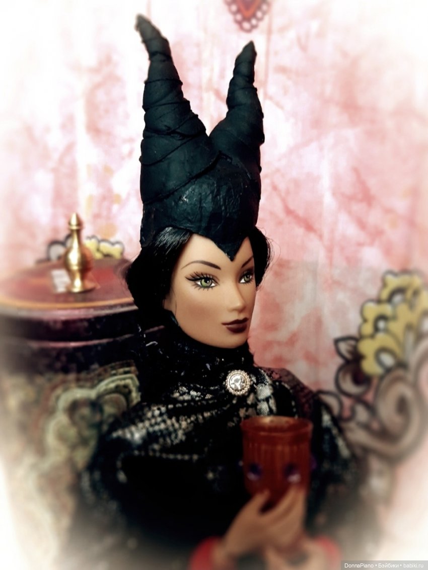 О тонких материях — Кукольные фотоистории и сериалы: комиксы