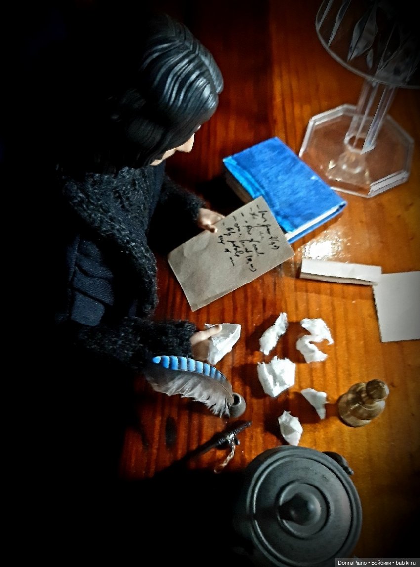 Горы дел и носовых платков (фото 3)