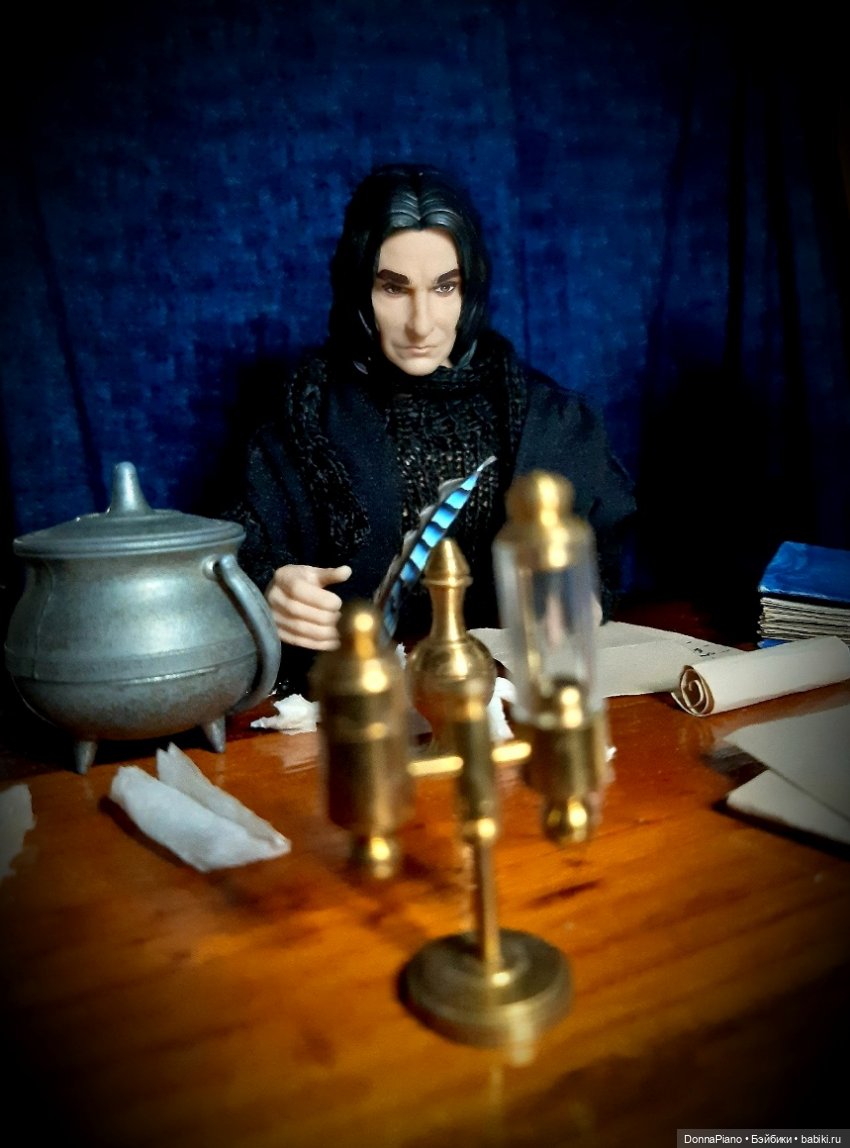 Горы дел и носовых платков