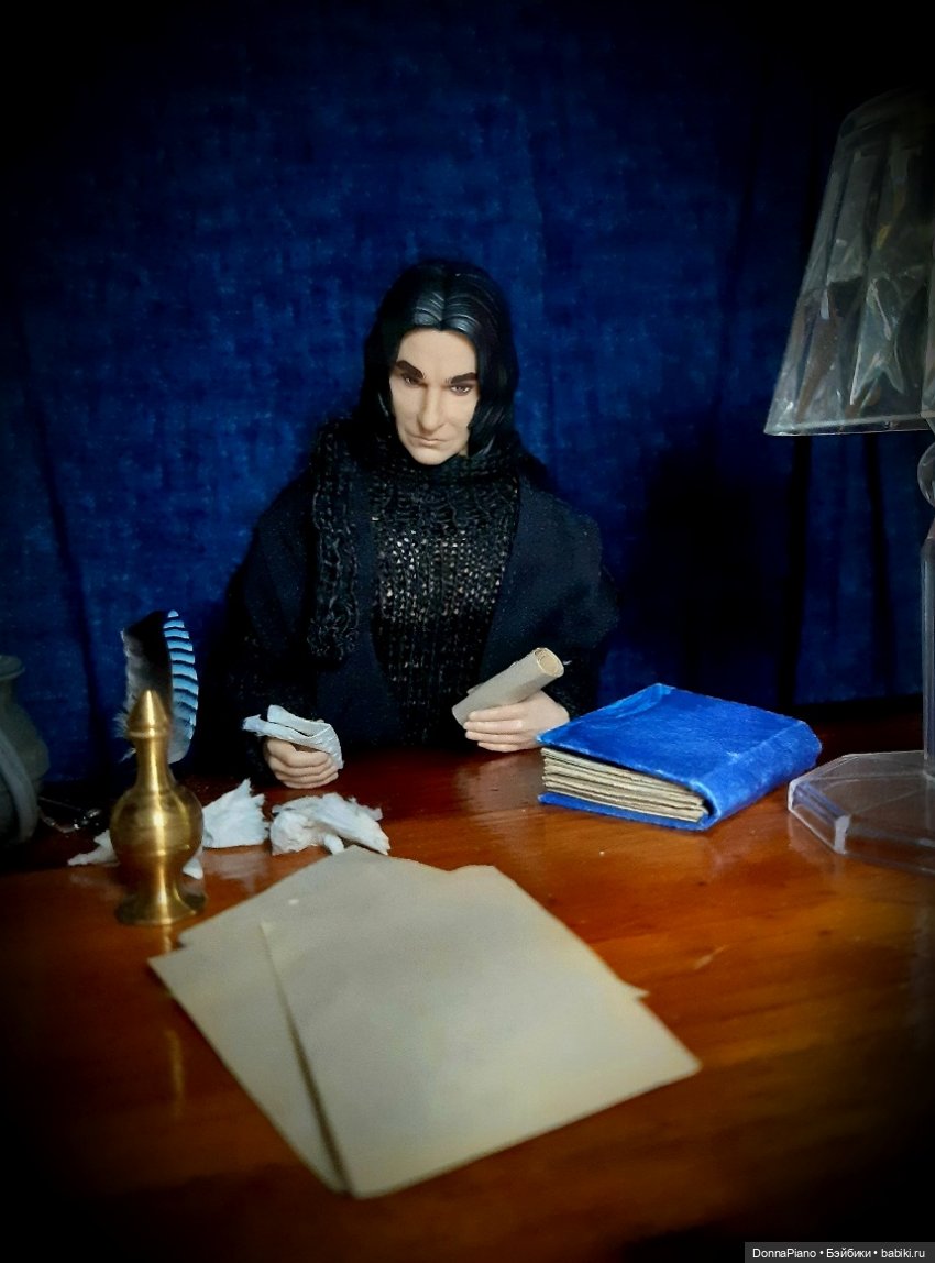 Горы дел и носовых платков