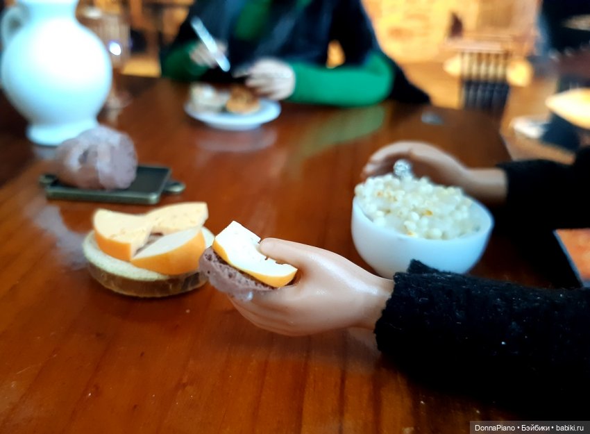 Тайные страхи, ценные вещи и говорящие руки (фото 10)