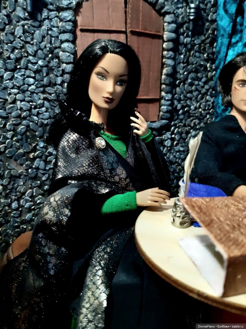 Зверь внутри — Кукольные фотоистории и сериалы: комиксы