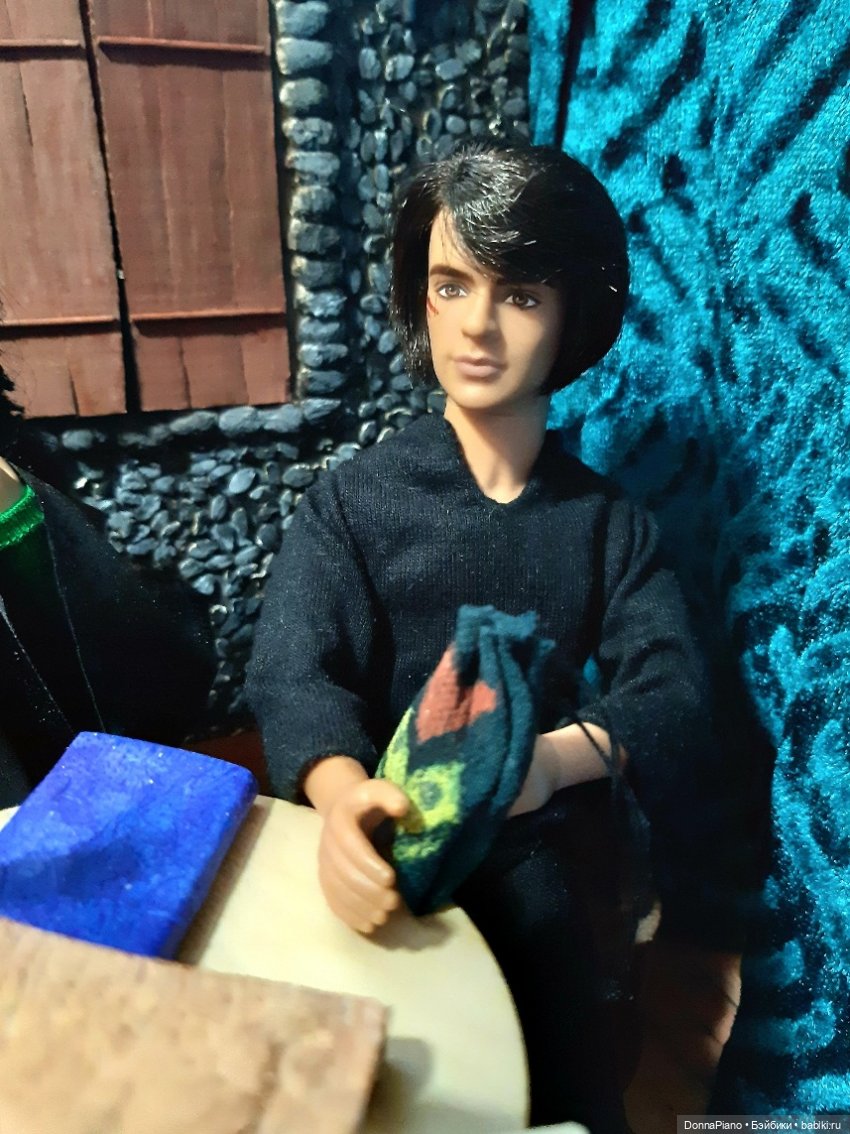 Зверь внутри — Кукольные фотоистории и сериалы: комиксы