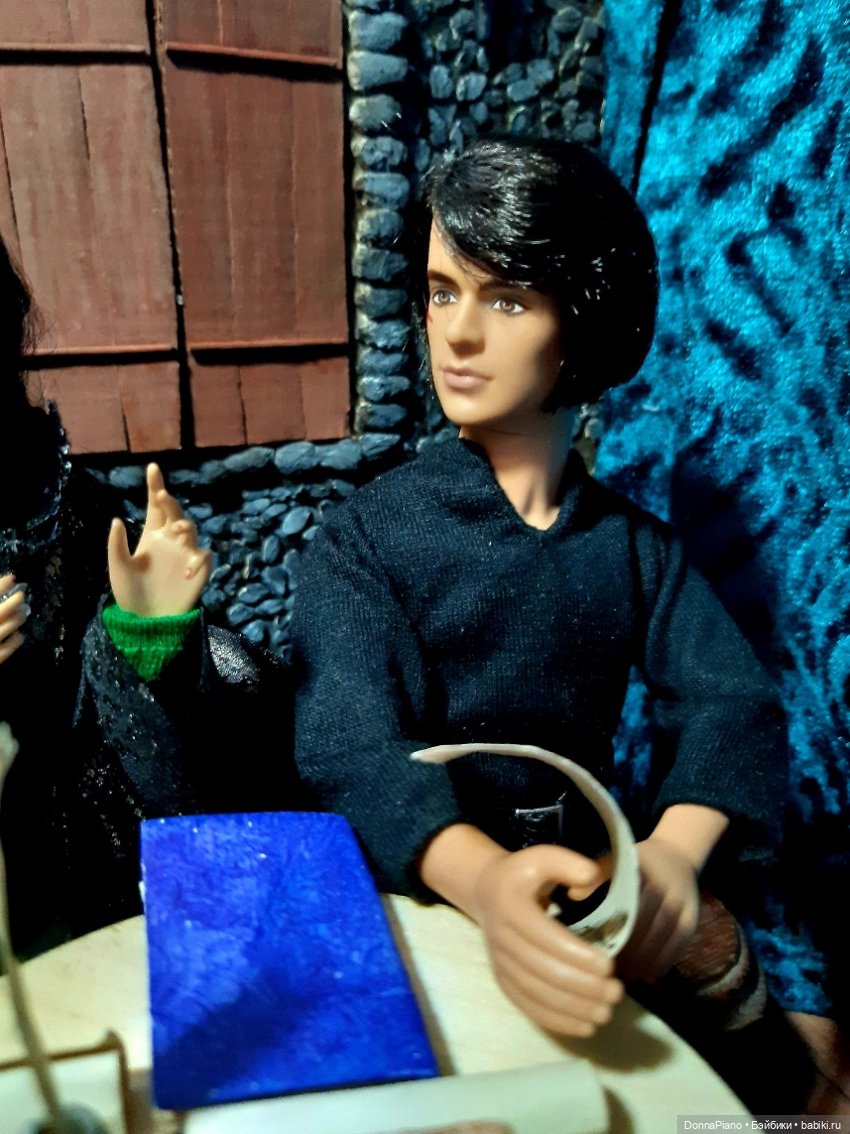 Зверь внутри — Кукольные фотоистории и сериалы: комиксы