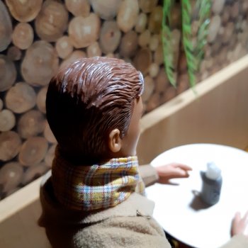 Человек, потрёпанный жизнью