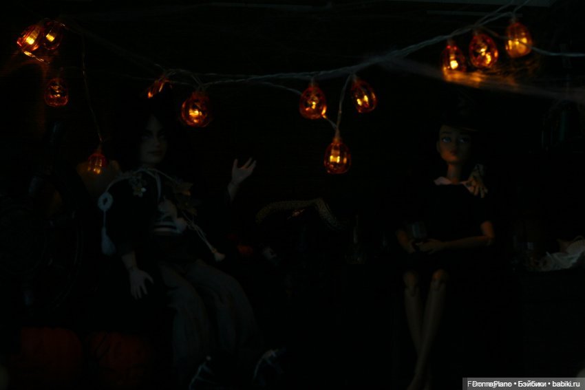 На Летучем Голландце — Кукольные фотоистории и сериалы: комиксы