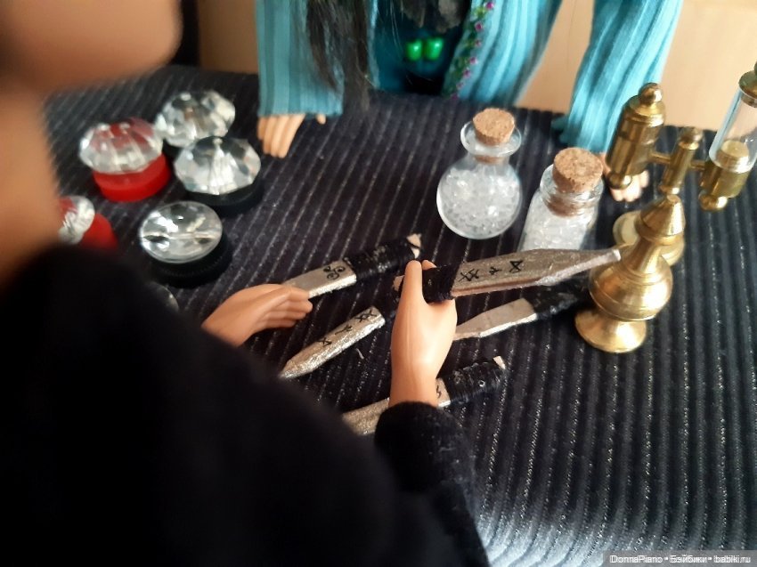 Куклы Barbie (Барби): Looks