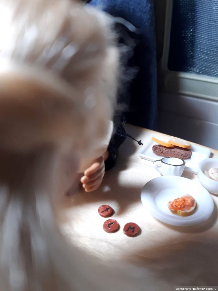 Врут ли руны — Кукольные фотоистории и сериалы: комиксы