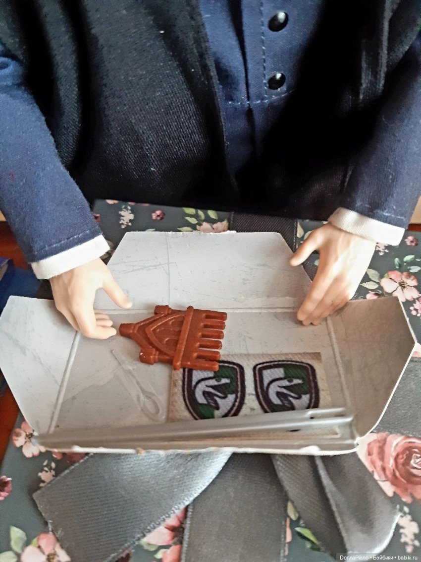 Бойтесь дары приносящих — Кукольные фотоистории и сериалы: комиксы