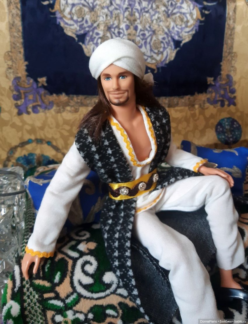 Одна ночь вместо тысячи — Кукольные фотоистории и сериалы: комиксы