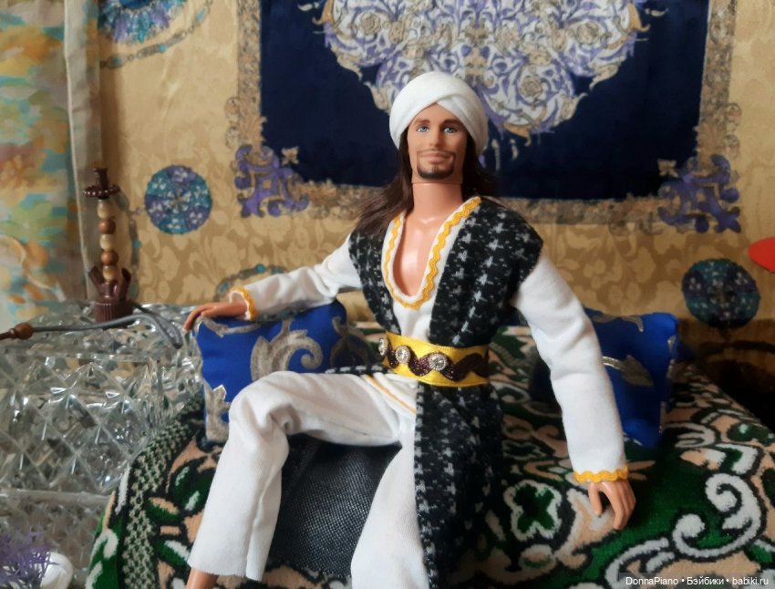 Одна ночь вместо тысячи — Кукольные фотоистории и сериалы: комиксы