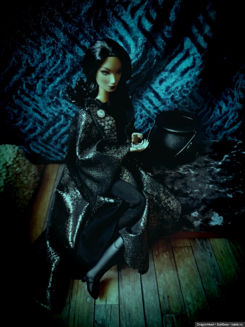 Белая Женщина — Кукольные фотоистории и сериалы: комиксы