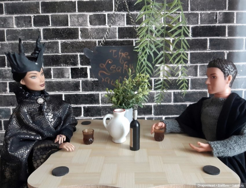 Риск и осторожность — Кукольные фотоистории и сериалы: комиксы