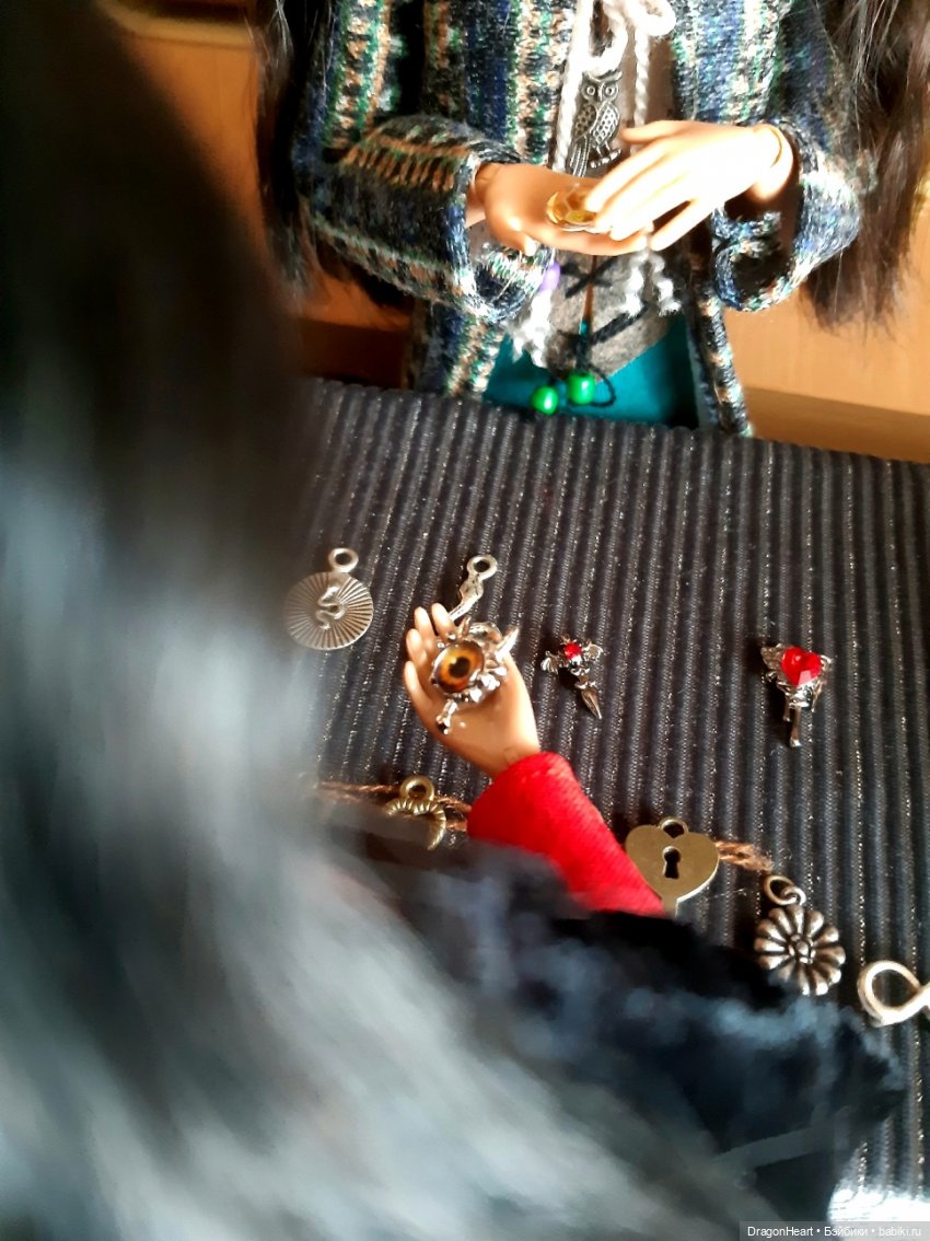 Глаз Правды — Кукольные фотоистории и сериалы: комиксы