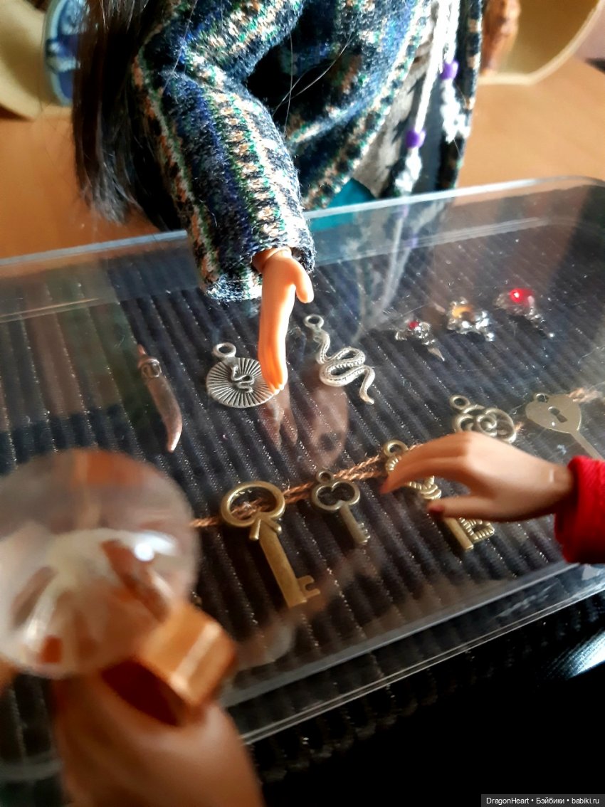 Глаз Правды — Кукольные фотоистории и сериалы: комиксы