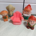 Лот резиновых игрушек