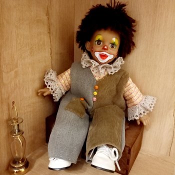 Новый наряд старого клоуна