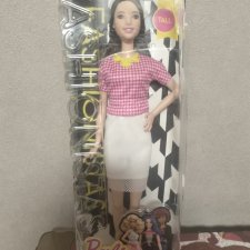 Барби Fashionistas Barbie #30 - White & Pink Pizzazz Mattel, 2015