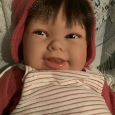 Веселая девчонка