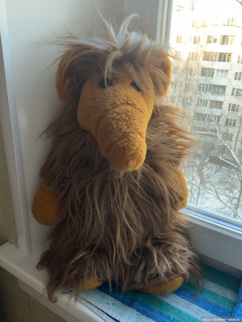 На Землю тихо опустилась Зима