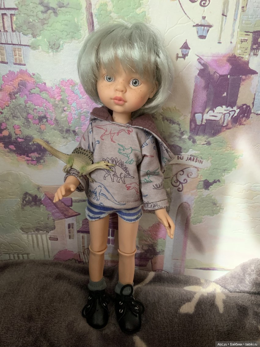 Портрет Серёжи / Серёжа и динозавр (фото 3)