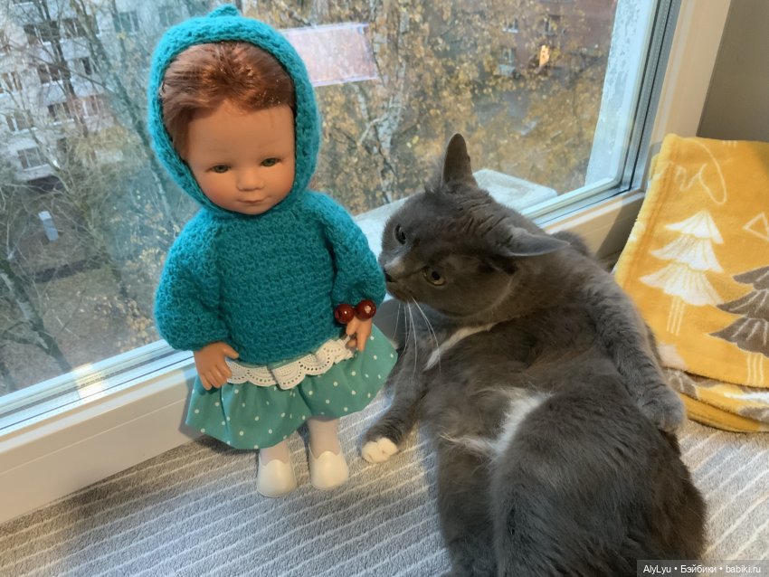 Свитер для Маруси — Куклы Carmen Gonzalez (Кармен Гонсалез): Мариетта (фото 3)