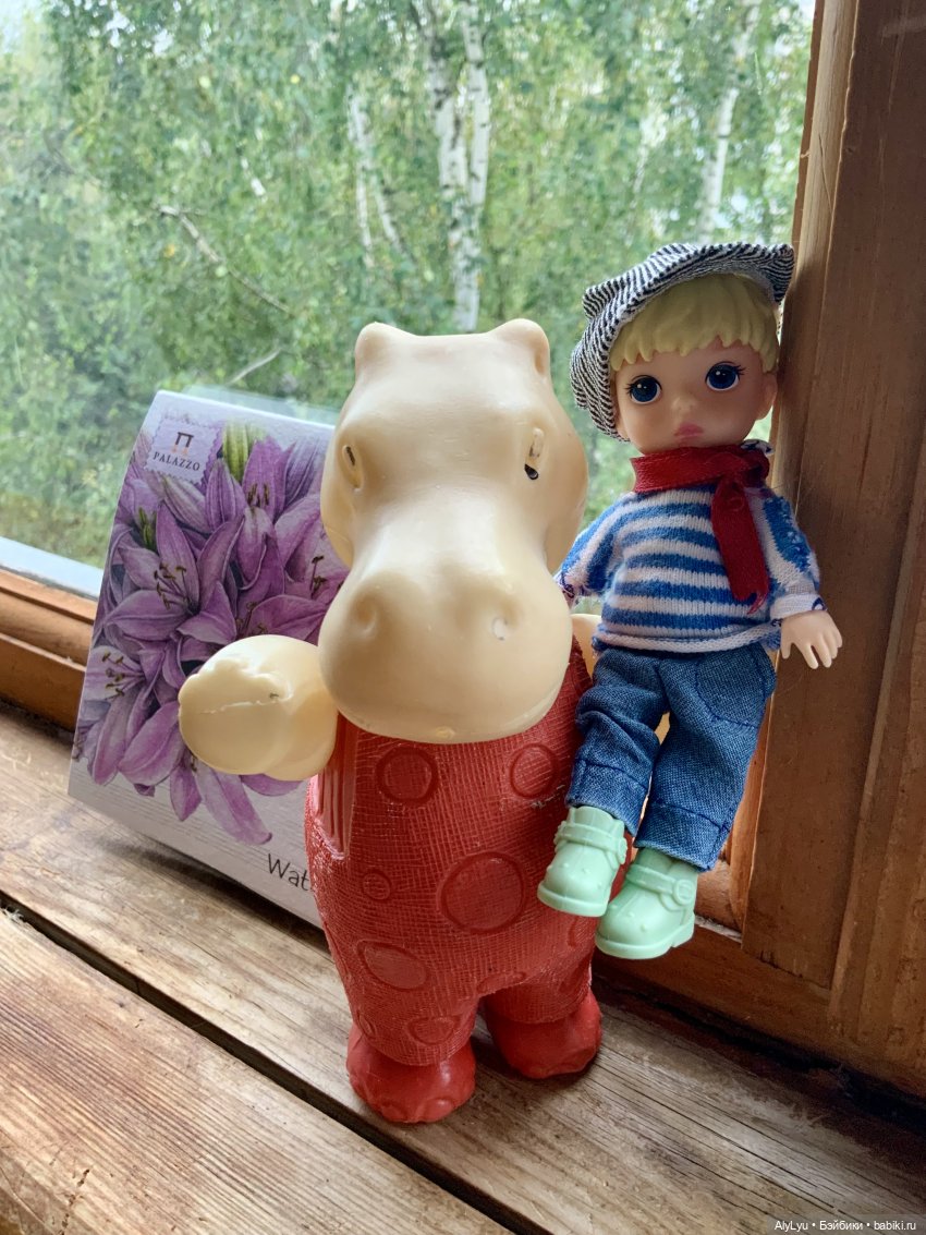 Томми и его портрет — Разные шарнирные куклы (не БЖД): редкие