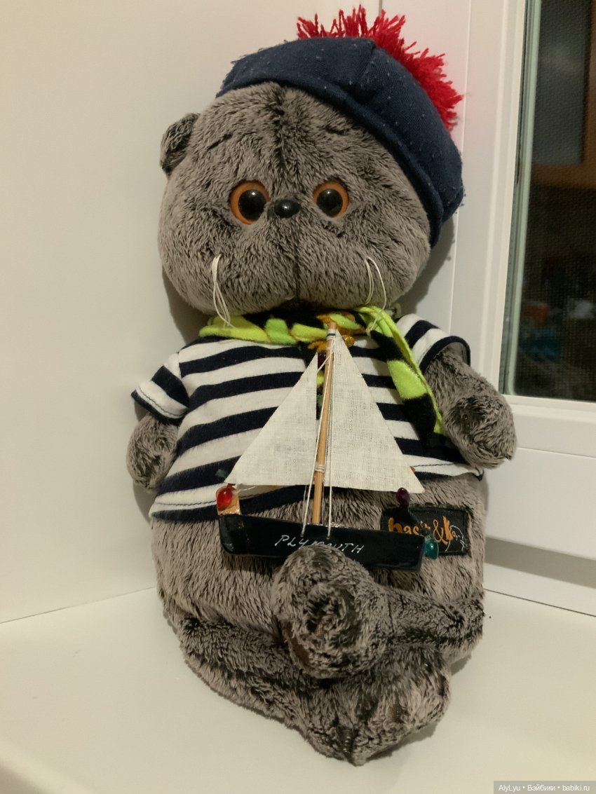 Портрет басика по-имени Гастон (фото 8)