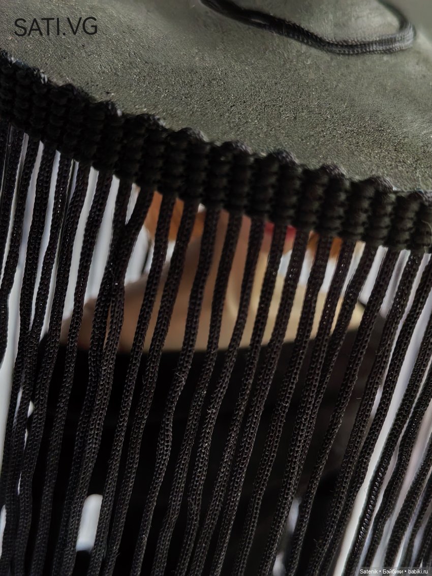 Сразу создался образ для приветствия с подписчиками, загадочный