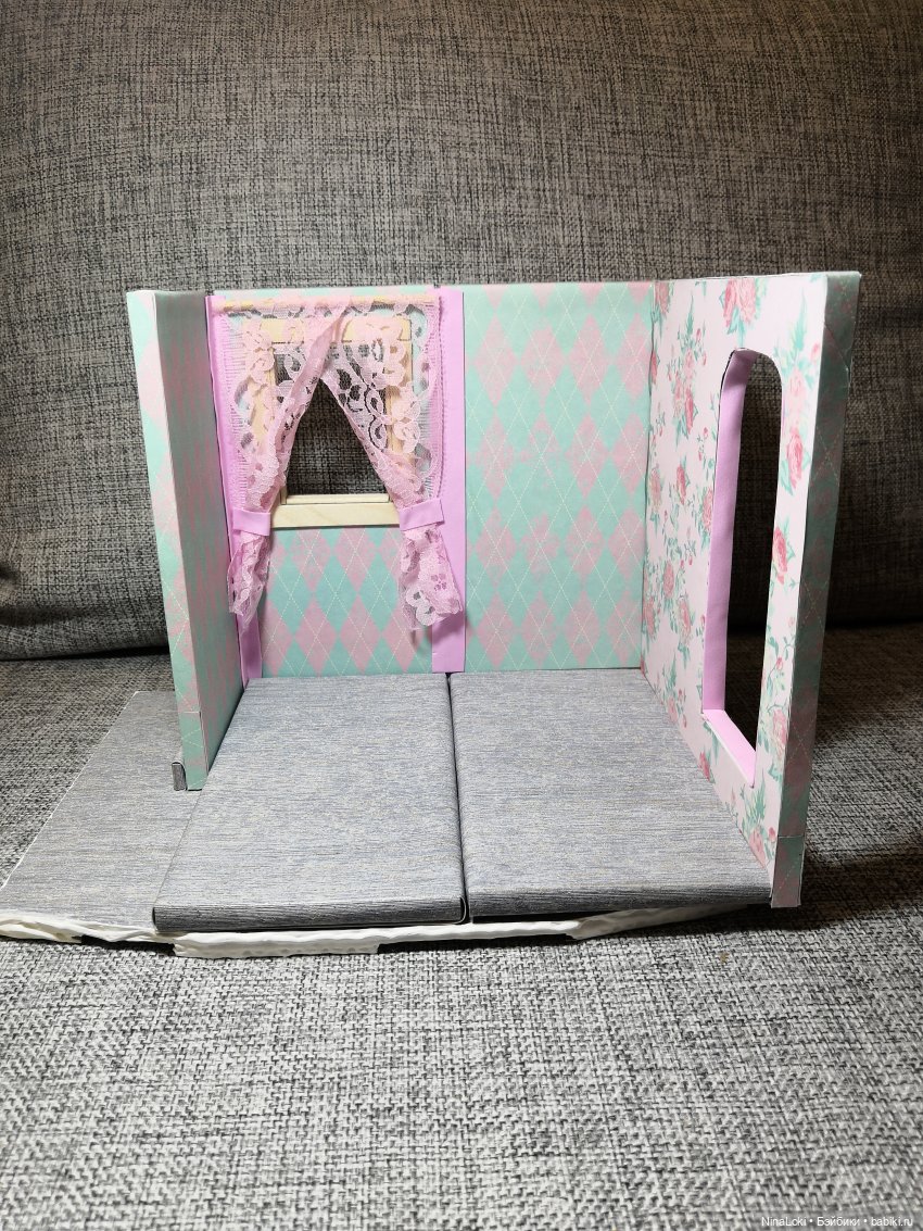 Вид спереди